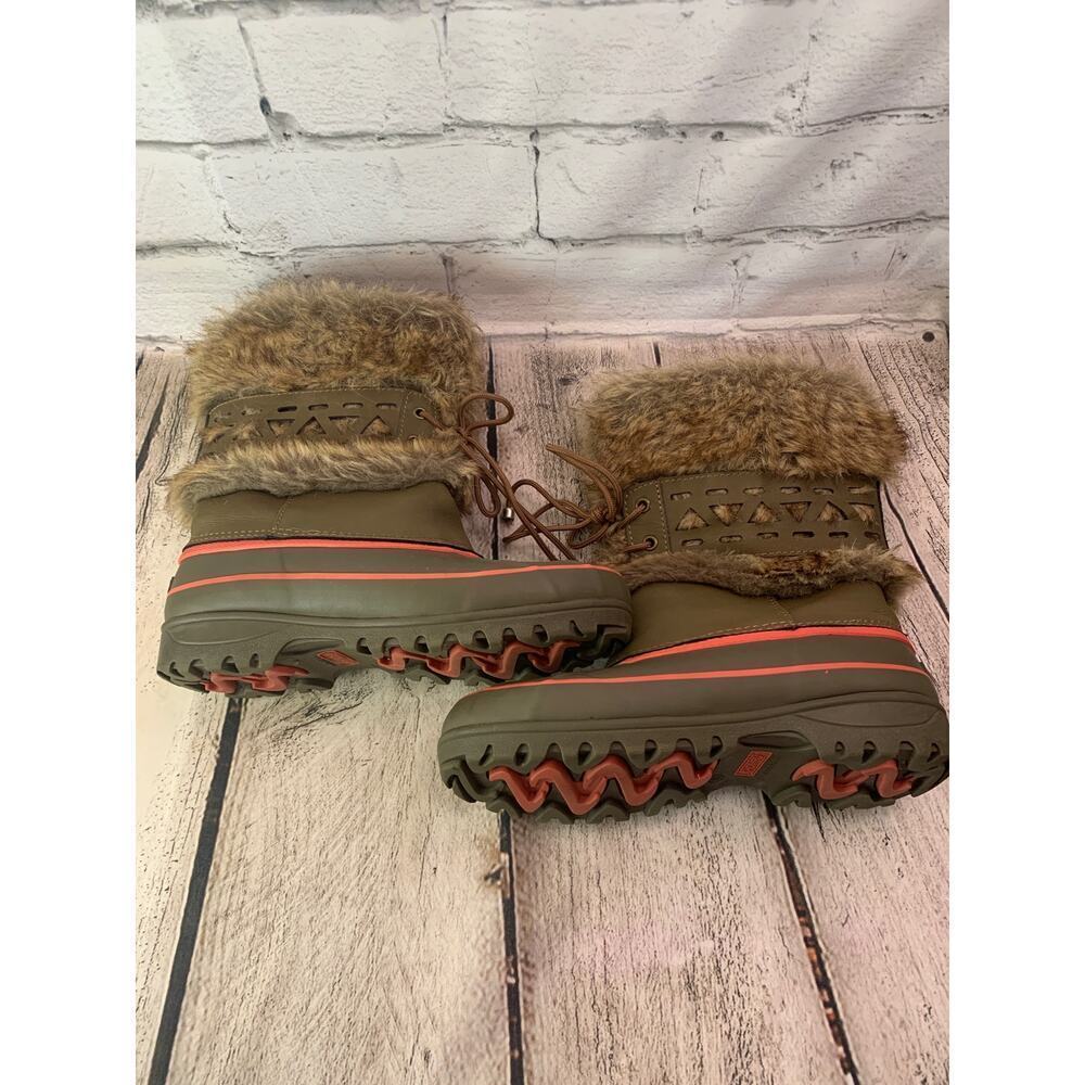 KHOMBU Women’s Nola Green Faux Fur Trim Snow-Winter Boots / Size: 6 - Picture 5 of 9